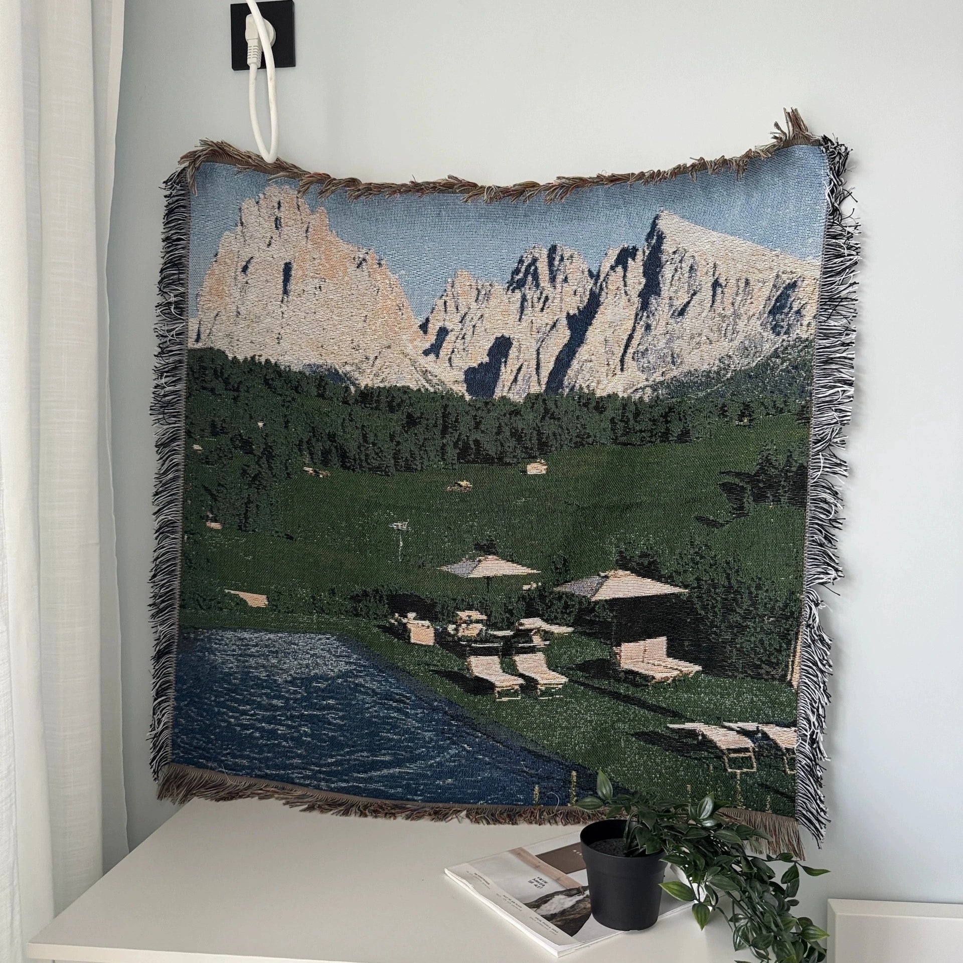 Nordic Mountain & Pool Tapestry – 90×90 cm